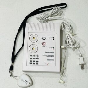 Radio Shack 49-2559R Personal Emergency Phone Dialer Pendant Base. Very good pre